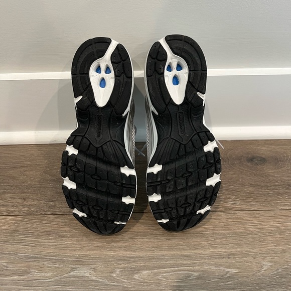 New Balance 530 Sneakers - Picture 6 of 7